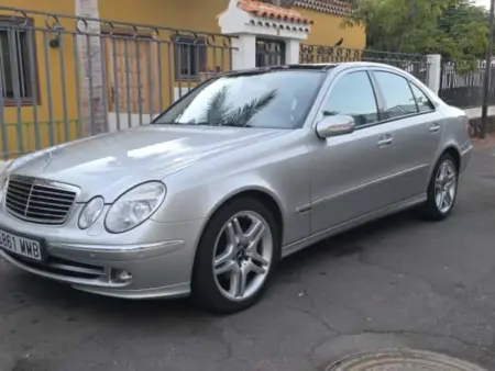 Foto Mercedes-Benz C200 W203 – 2