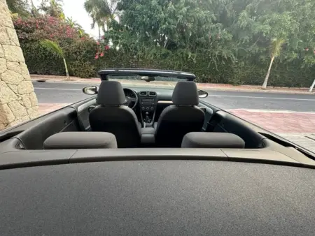 Foto Volkswagen Golf VI Cabriolet 1.6 TDI – 3
