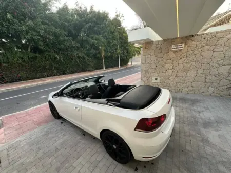 Foto Volkswagen Golf VI Cabriolet 1.6 TDI – 5