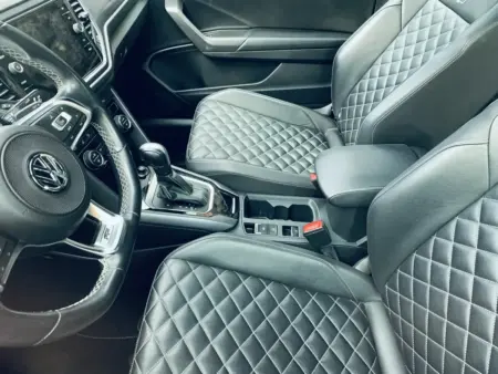 Foto Volkswagen T-Roc Cabriolet R-Line – 2